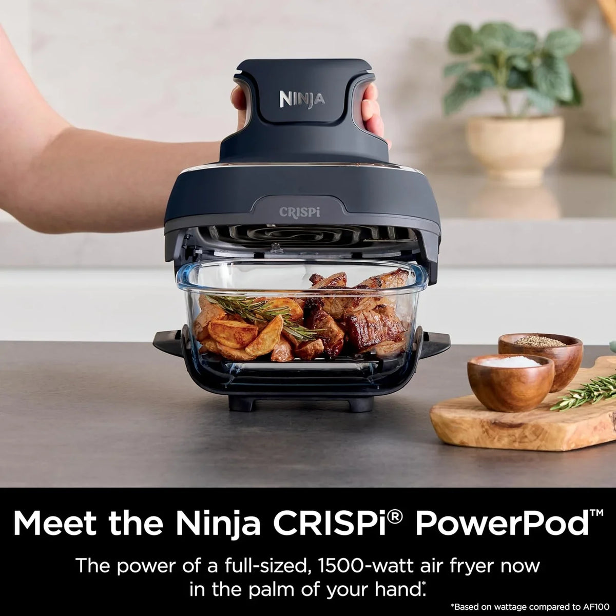 Air fryer can be used in conjunction with microwave ovens, refrigerators and dishwashers. It is made of non-toxic glass material and features a portable cooking system with a capacity of 4 gallons. It comes with 6 glass containers and a sealing lid,