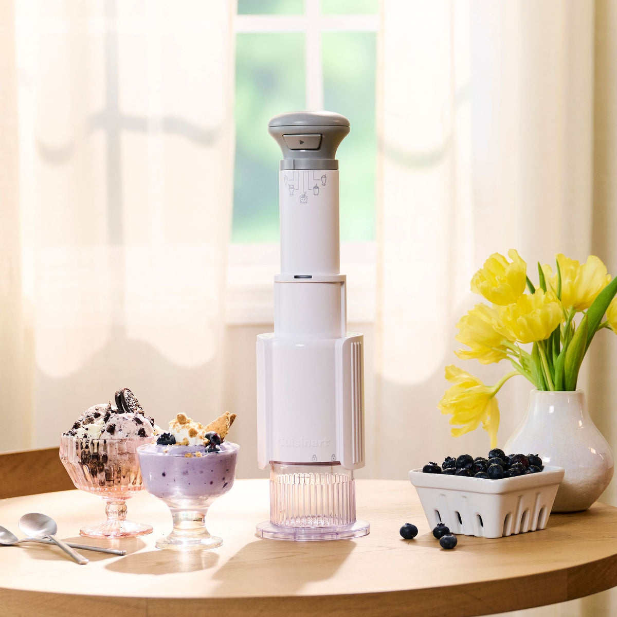 Cuisinart Fast Freeze White Ice Cream & Yogurt Maker